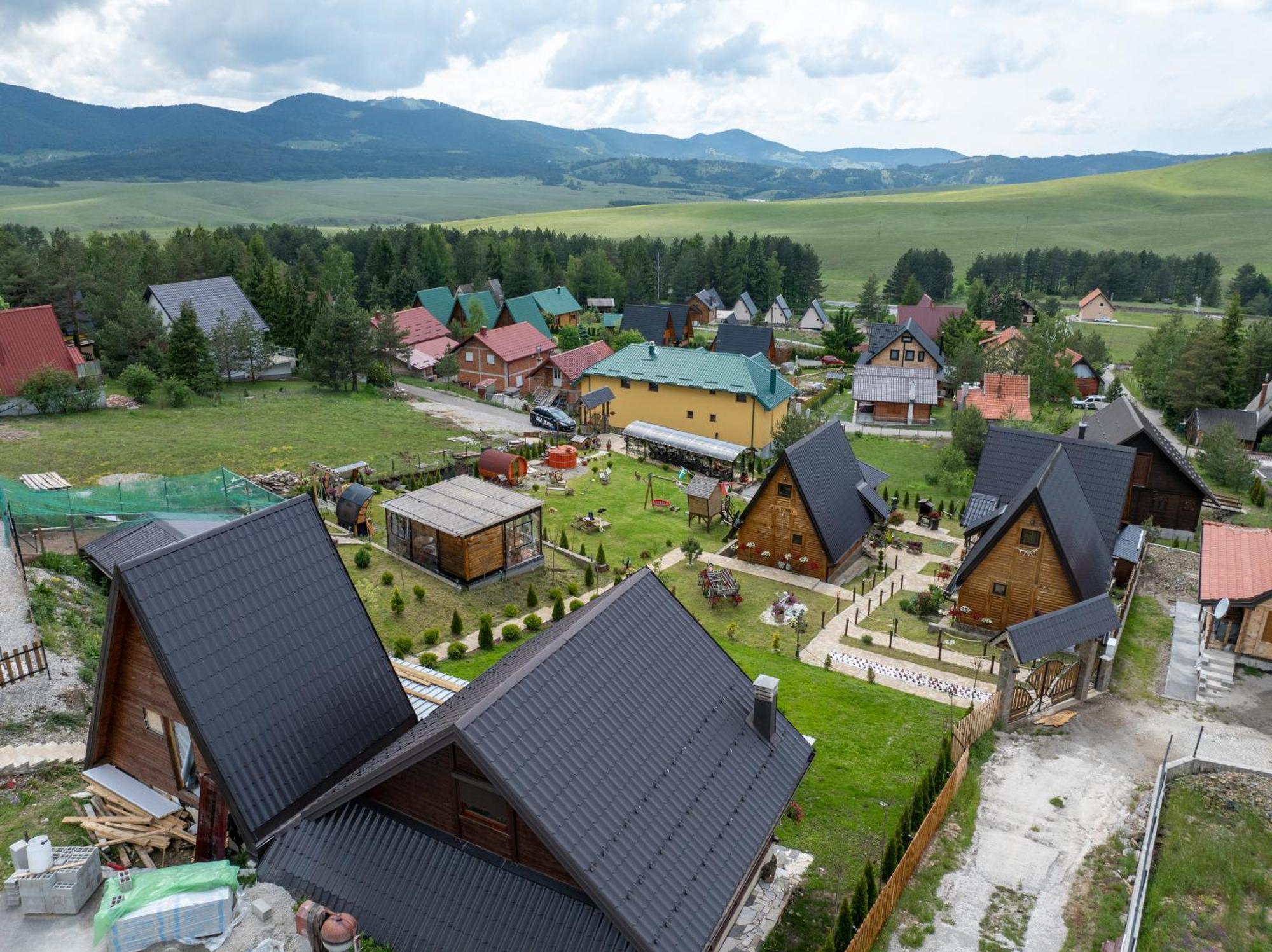 Deniri Villa *